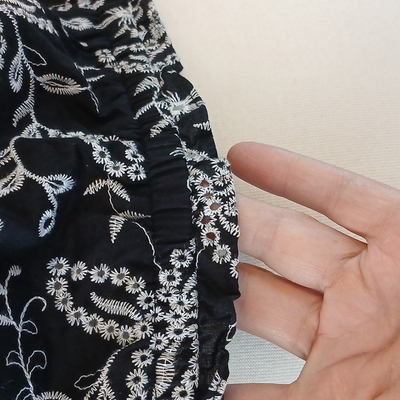 INC Nwt Women's Black And Embrodered White Leaf Print Boho Chic Blouse Large - Picture 11 of 12